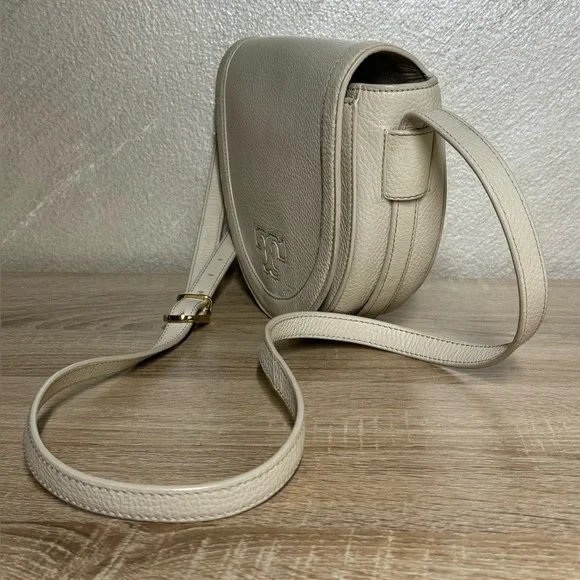 Tory Burch Cream Leather Serif T Crossbody Saddle Bag Purse - Picture 2 of 16